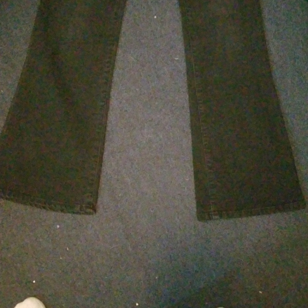 Jeans - Picture 2 of 3